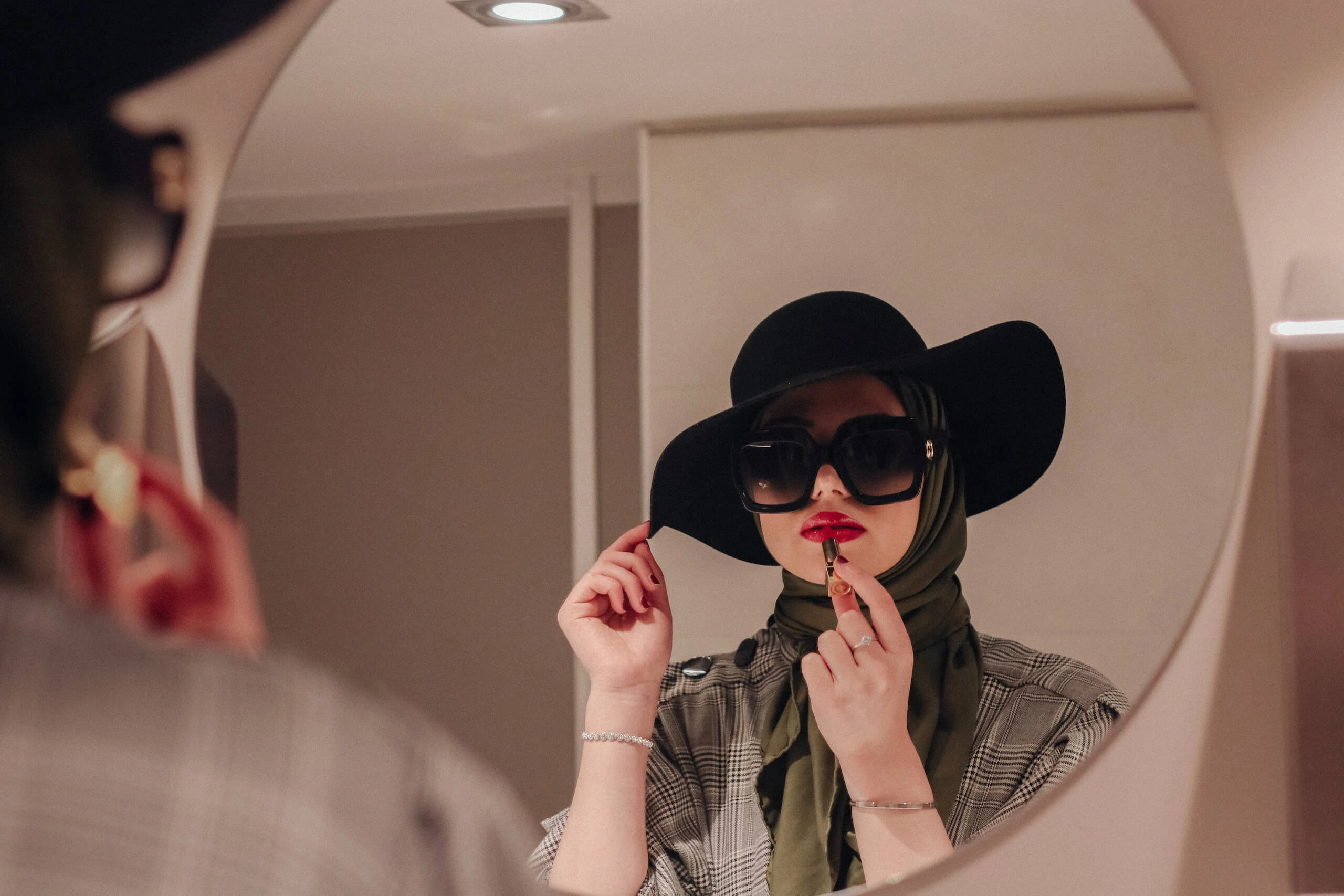 Video lifestyle frame